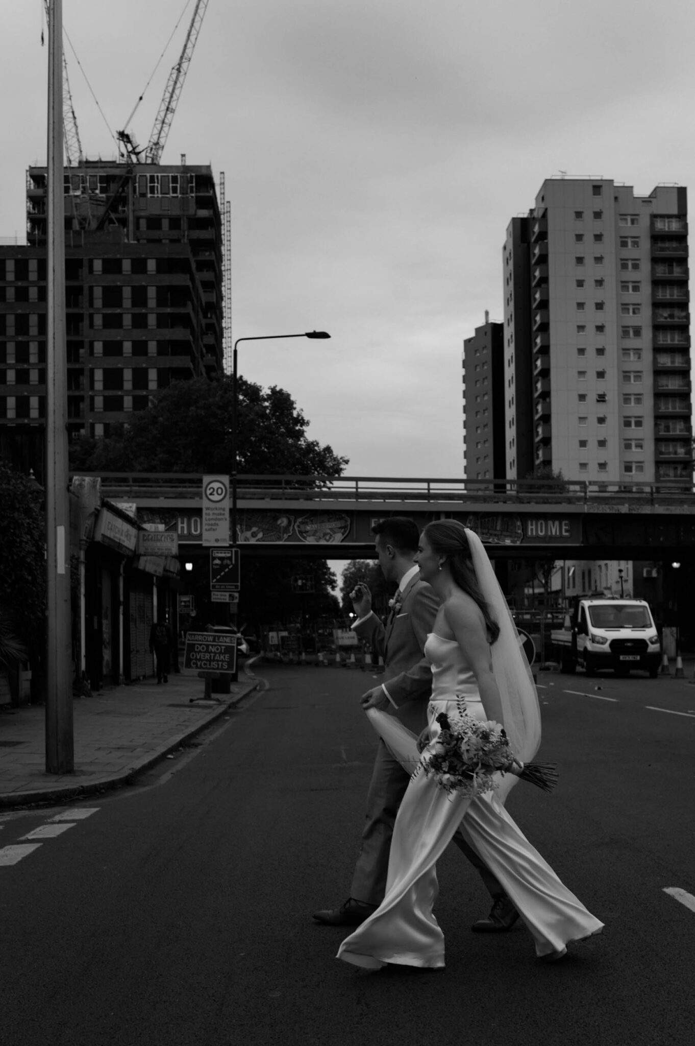 fun-candid-relaxed-wedding-photography-london-sideyclarkphoto-65
